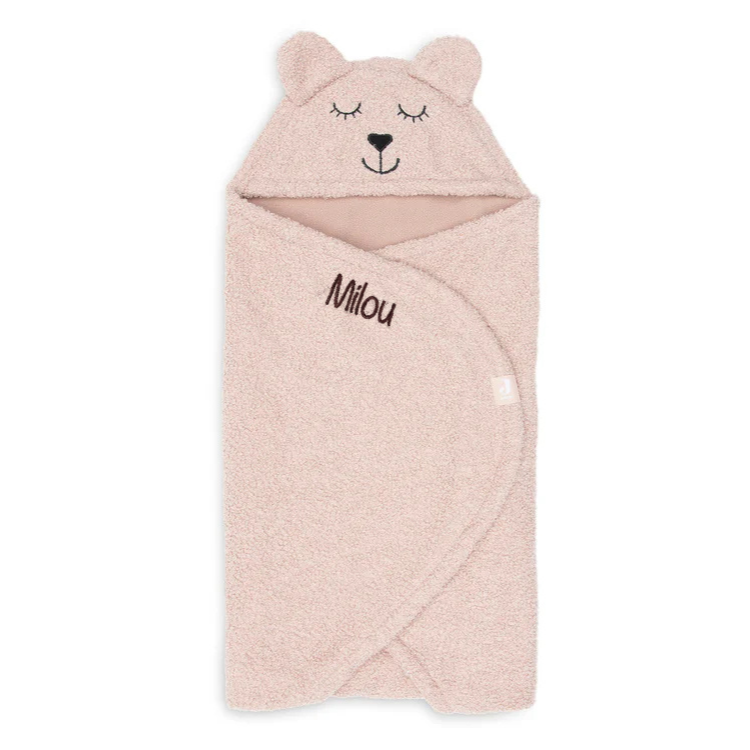 Wikkeldeken Bear Boucle in de kleur Wild Rose - handig voor thuis en onderweg