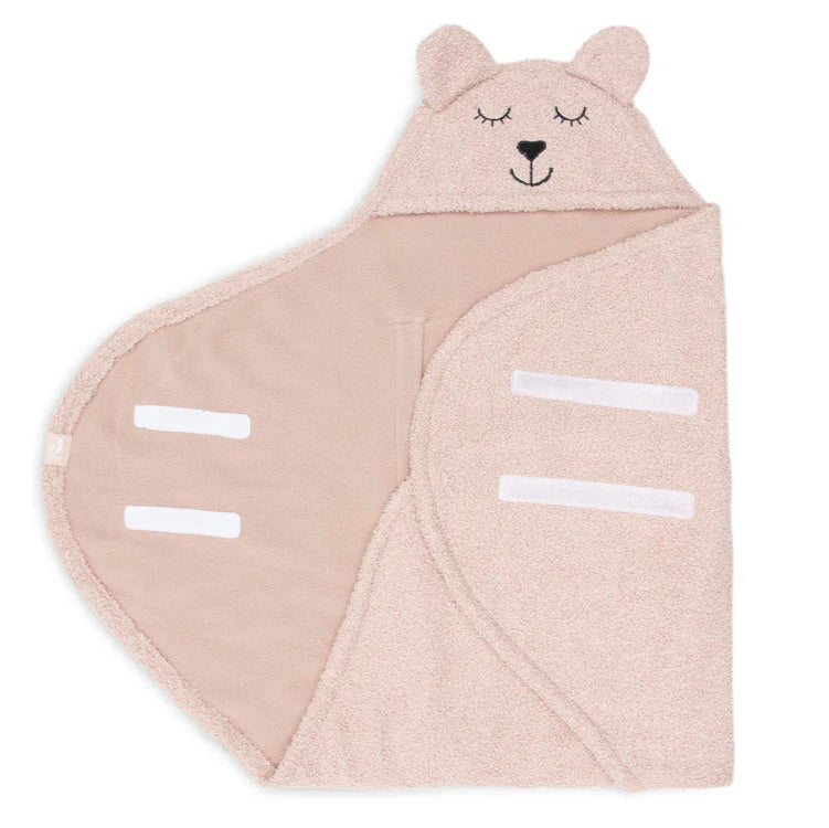 Wikkeldeken Bear Boucle in de kleur Wild Rose - handig voor thuis en onderweg