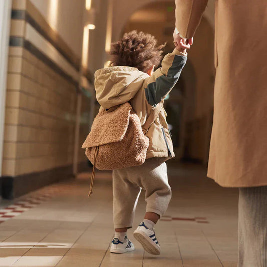 🎒 Zo kies je het juiste rugzakje voor je peuter (inclusief checklist!)